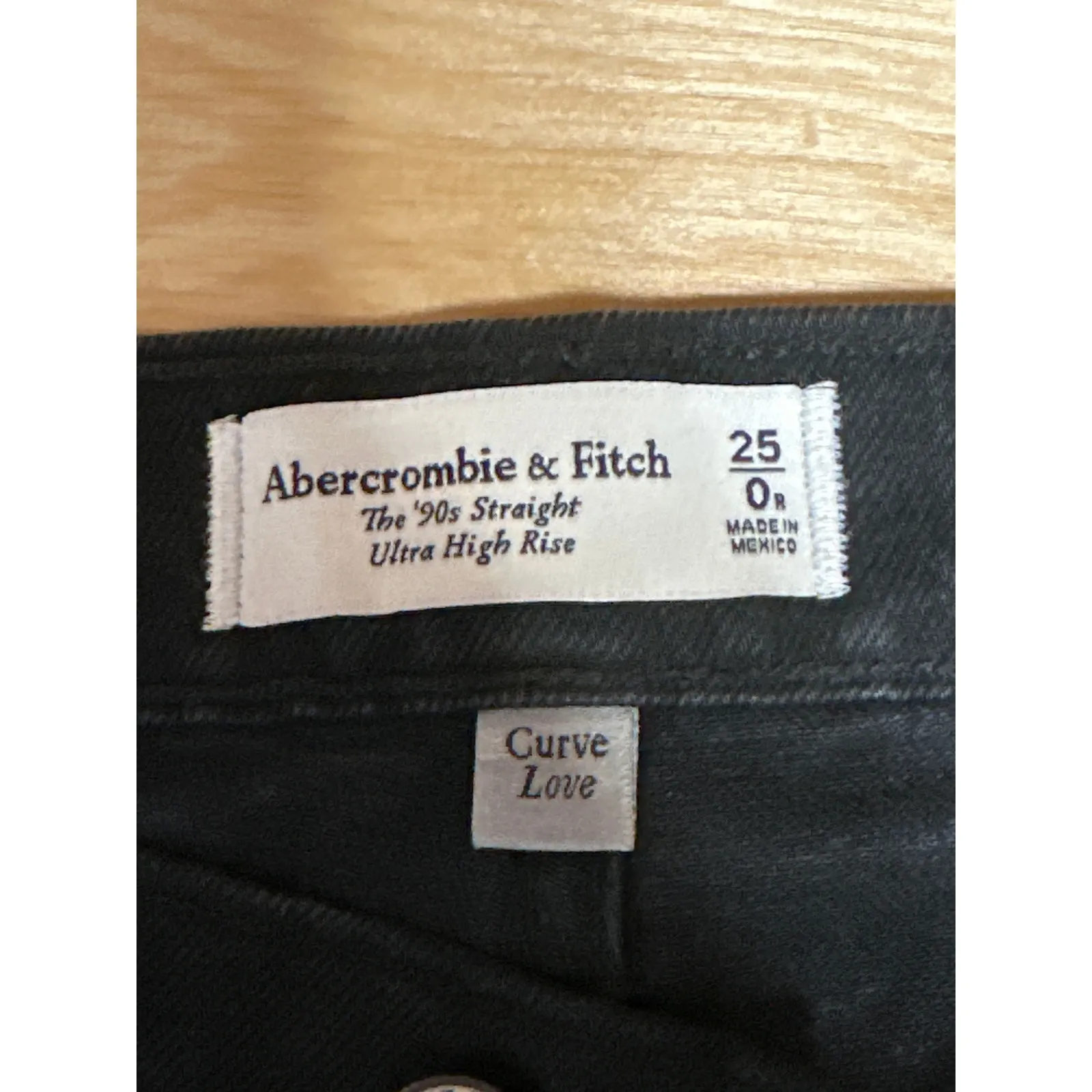 Abercrombie & Fitch 90's Straight Black Ultra High Rise Denim Jeans Pants Sz 25 - Image 4