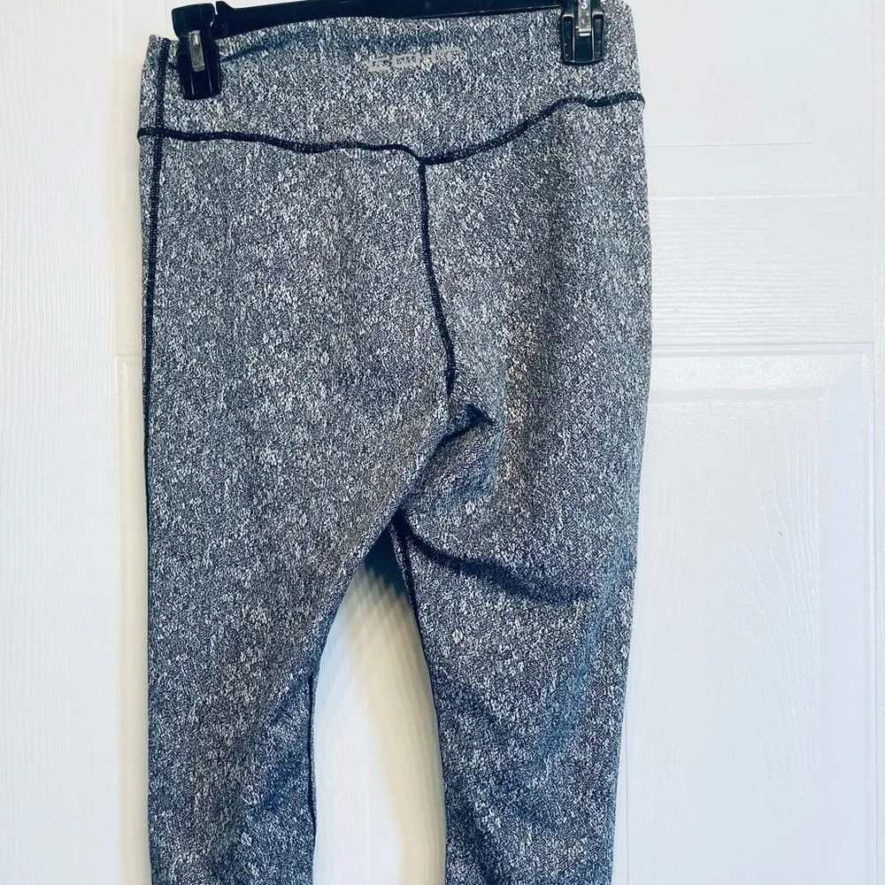 ECHT Gray White Speckle Pattern High Waisted Jacquard Textured Leggings Small‎ - Image 2