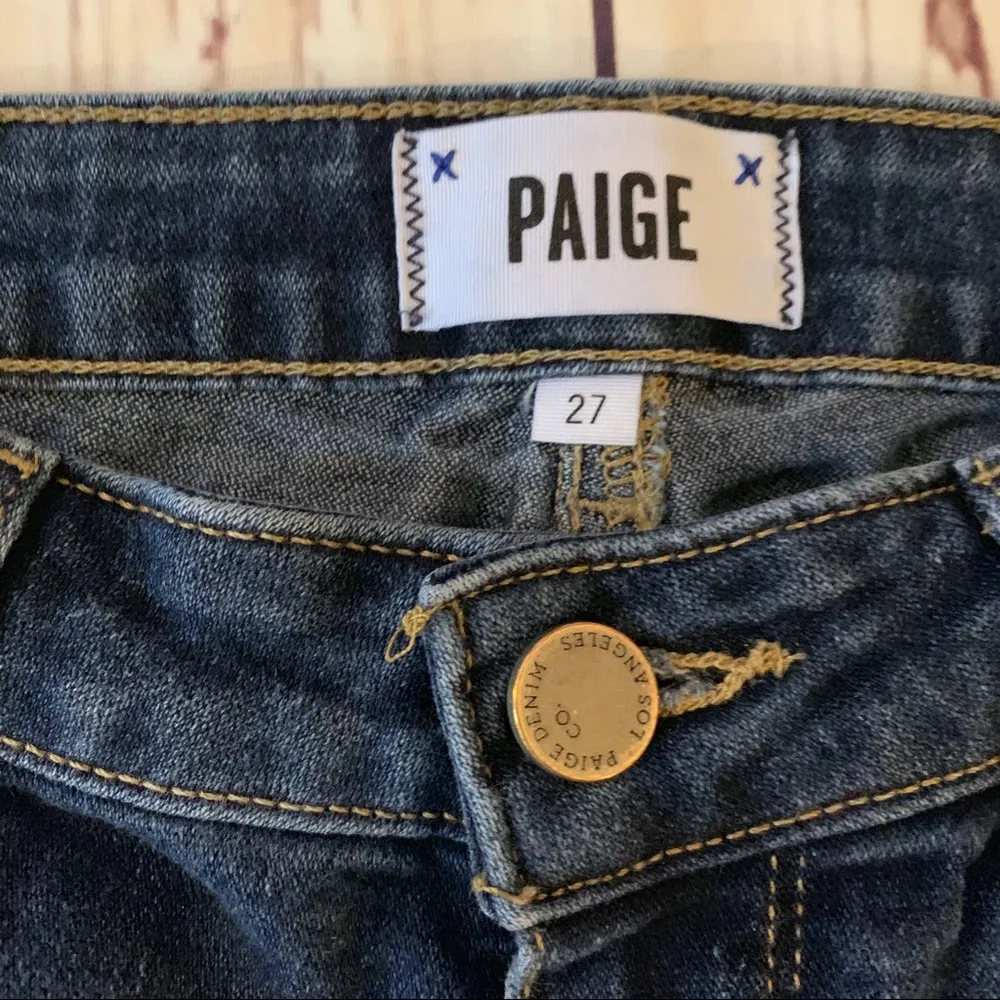 Paige  size 27 denim jean Capri shorts EUC - Image 4