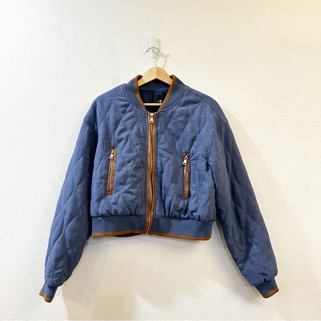 7 For All Mankind Quilted Bomber Jacket Blue Chambray Size Large - Image 4
