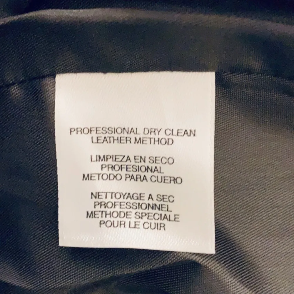 AK Anne Klein gray suede blazer. - Image 10