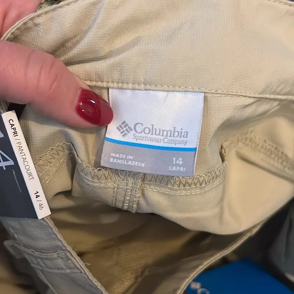 Columbia Women’s Silver Ridge Utility Active Fit Capris - NWT - Image 8