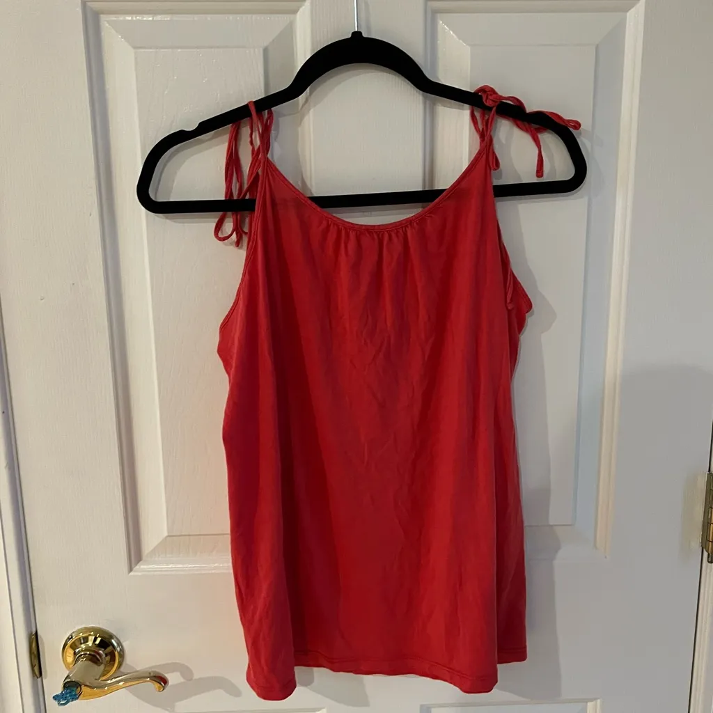 Gap Tank Top - Image 3