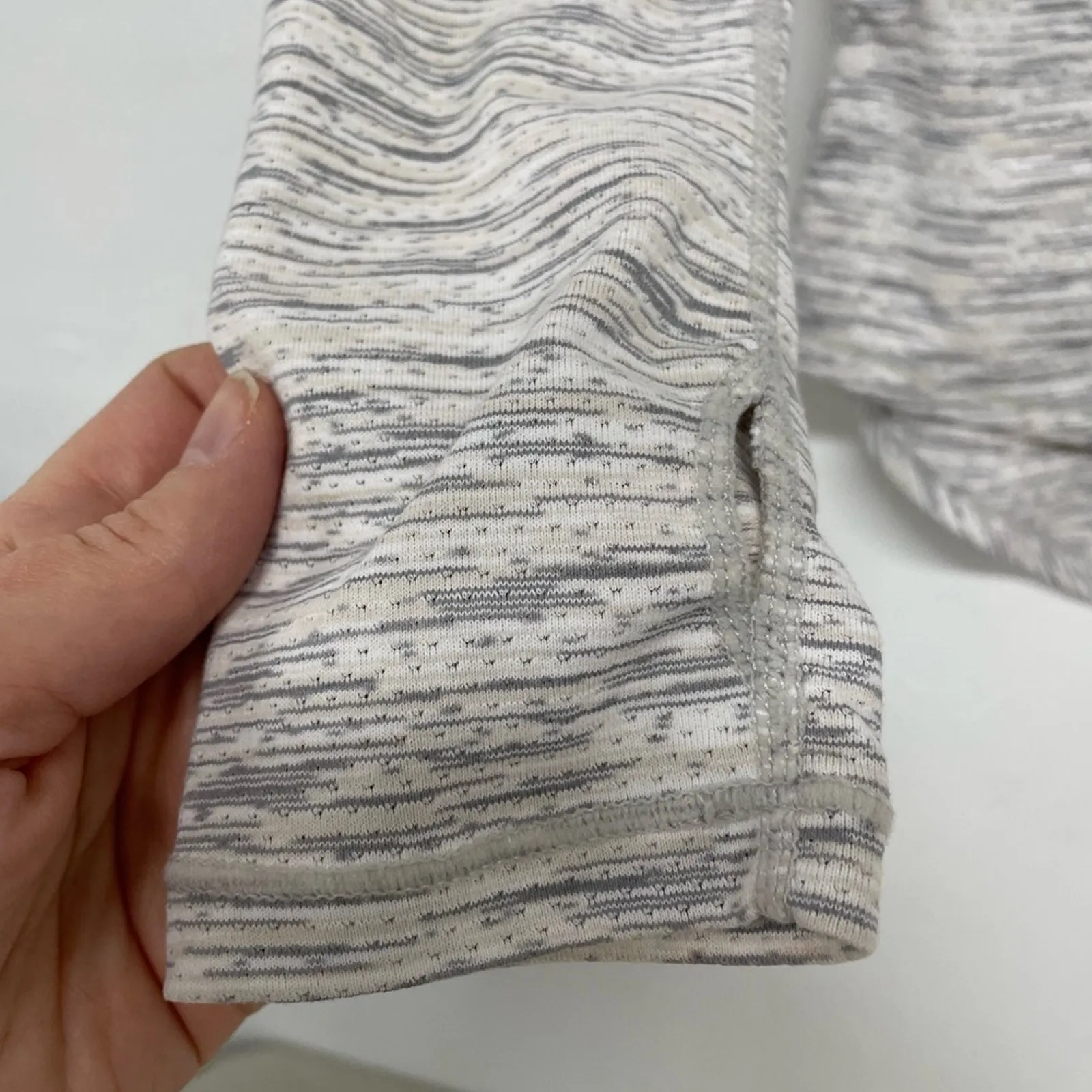 Zyia Active Grey Heathered Long Sleeve Open Back Blouse Womens S Gorpcore Gym - Image 4