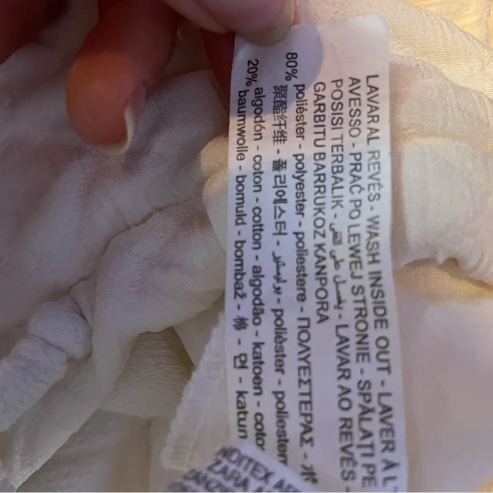 ZARA  Diamond Full Zip‎ Cropped Drawstring Jacket in Ivory Size Medium - Image 7