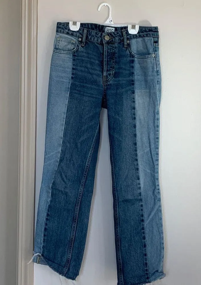 BDG Two Tone Cutoff Mom Relaxed Straight Leg Jeans - Image 2