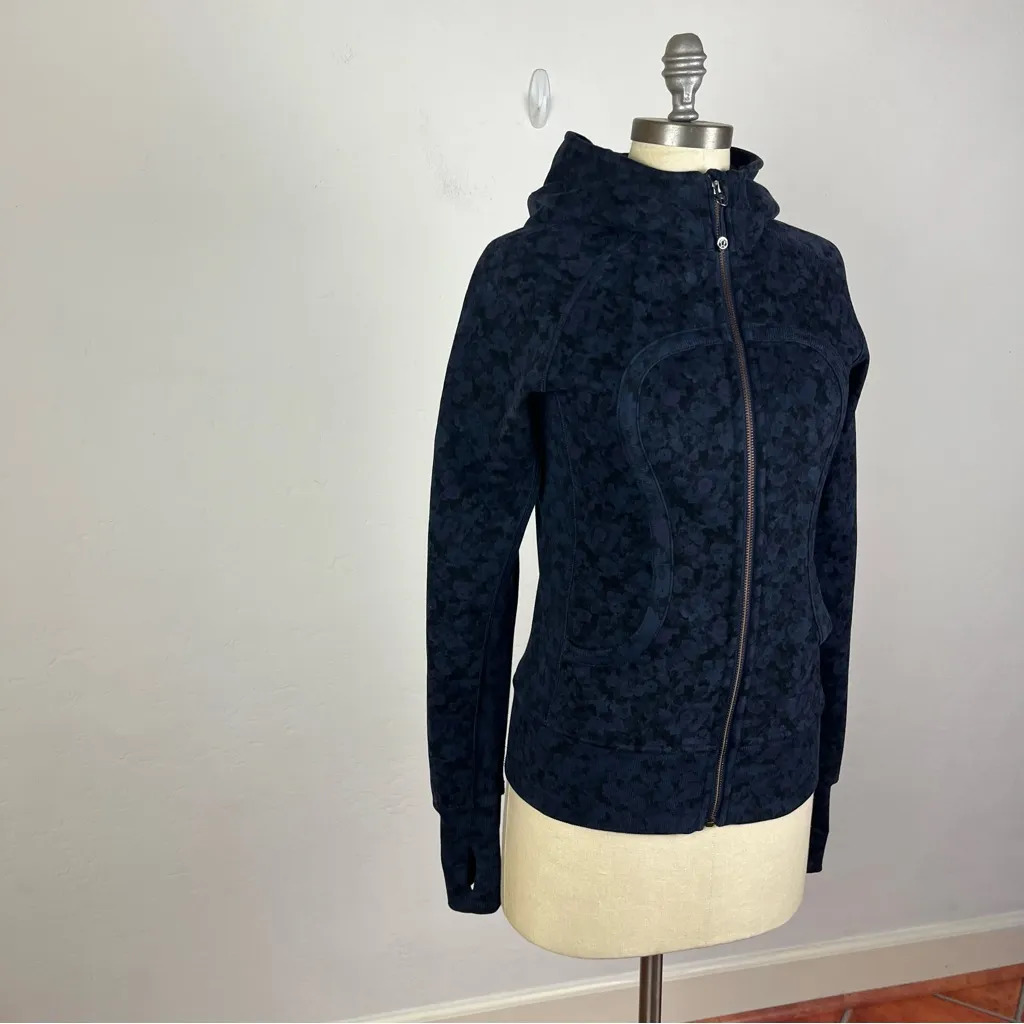 Lululemon Scuba Hoodie II in Biggie Prism Petal Inkwell Blue Size 6 - Image 3