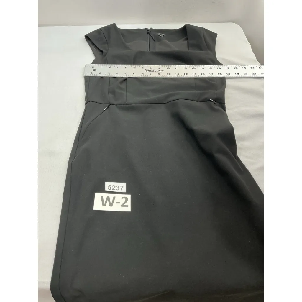 Womans Ann Taylor Knee Length Sheath Dress 6 Black Cap Sleeves Back Zip - Image 5