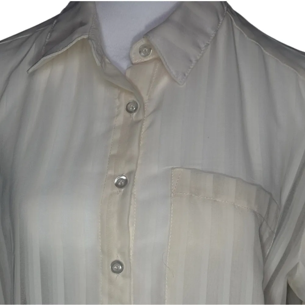 Moa Moa  Elegant Cream Blouse medium - Image 2