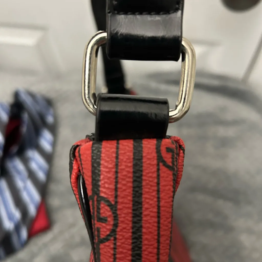 Giani Bernini Red and Black Striped Bag - Image 3