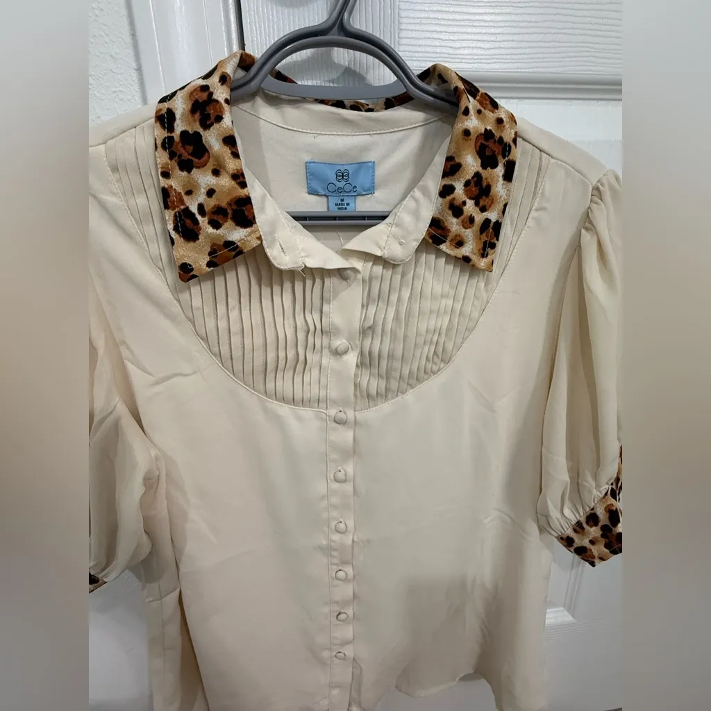 Nwt CeCe Cream Blouse with Leopard Print Accents - Image 2