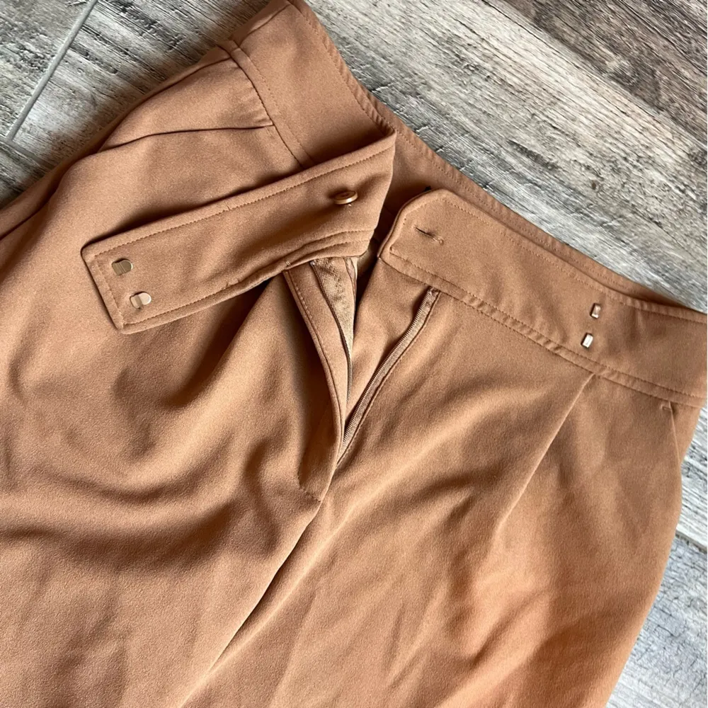 T Tahari Womens Pants Size 8 Tan Casual Formal Stretch Crepe Wide Leg #149 - Image 8