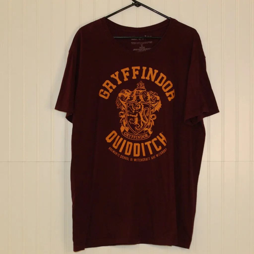 Harry Potter Gryffindor Quidditch Wizarding World of HP T - Image 3