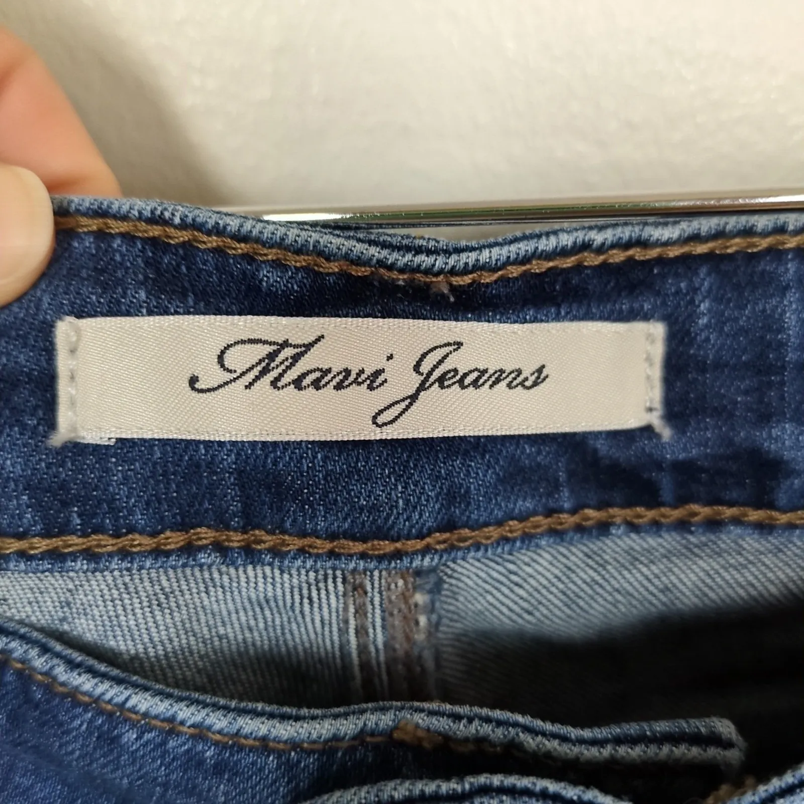 MAVI Marla Mid Rise Cuffed Shorts Dark Wash Stretch Denim Distressed Women's 30 Blue - Image 3