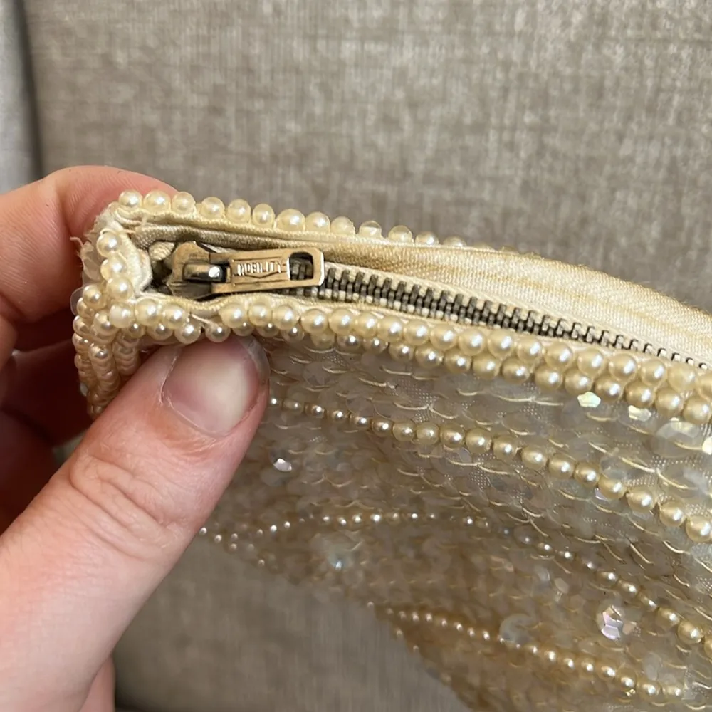 Vintage Miranda Japan Pearl Beaded and Sequin Pouch White - Image 5