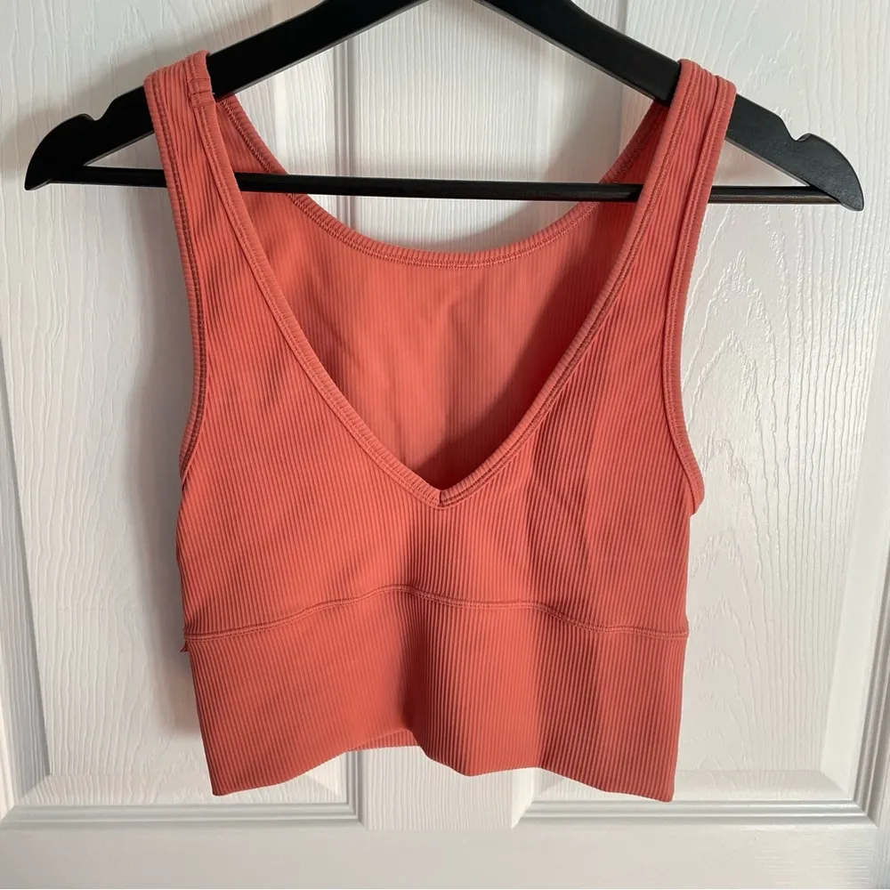 Lululemon Power Pivot Tank 6 - Image 2