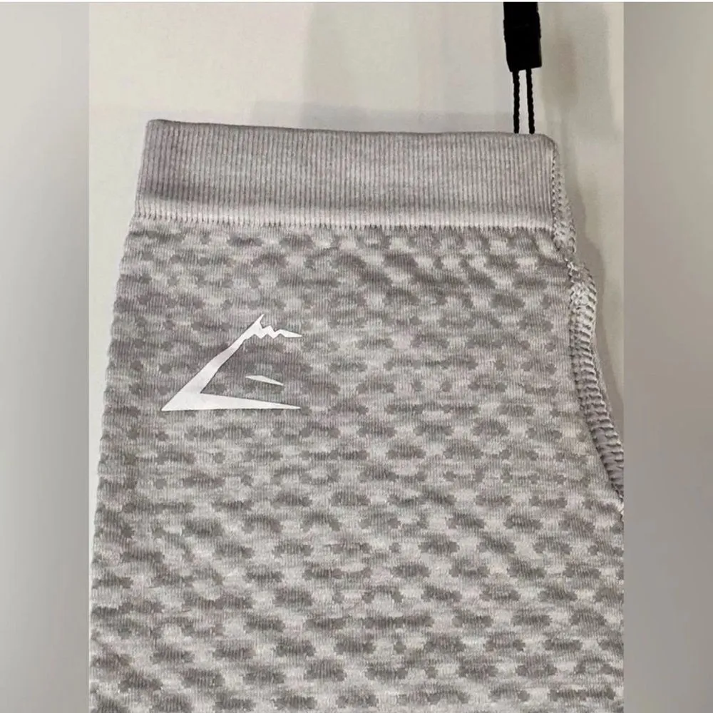 NWT Gymshark Vital Seamless Leggings Small Light Gray Marl High Waisted Sporty - Image 8