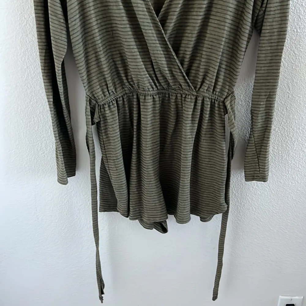 Billabong Faux Wrap Romper Green Stripe Tie Waist Boho Long Sleeve Tie Medium - Image 5
