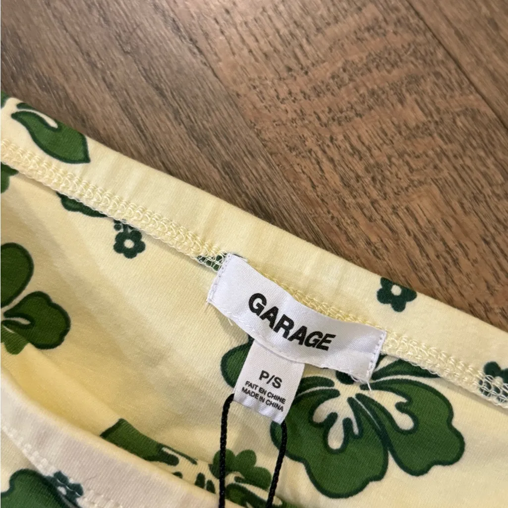 Garage Floral Hibiscus Print Skirt Green and Cream- Size Small - Image 3