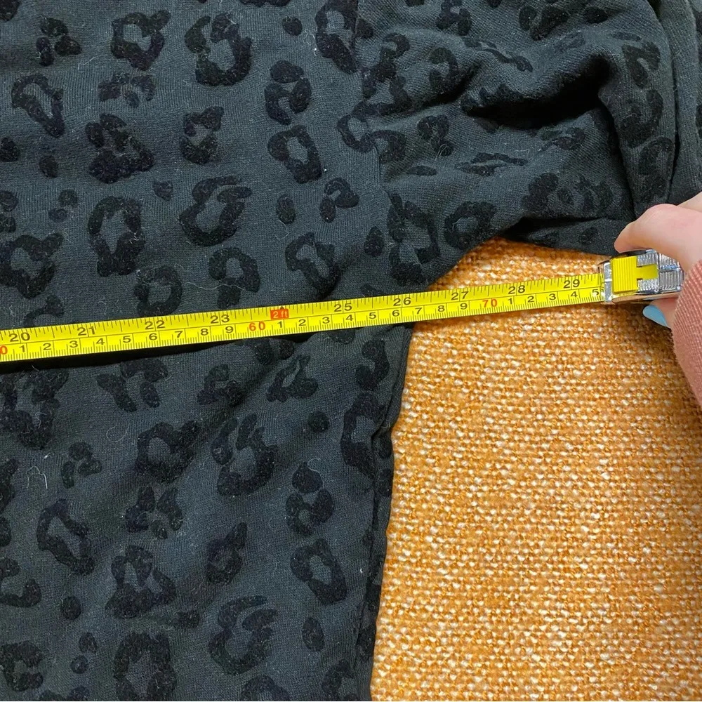 Black Cheetah Crewneck - Image 6