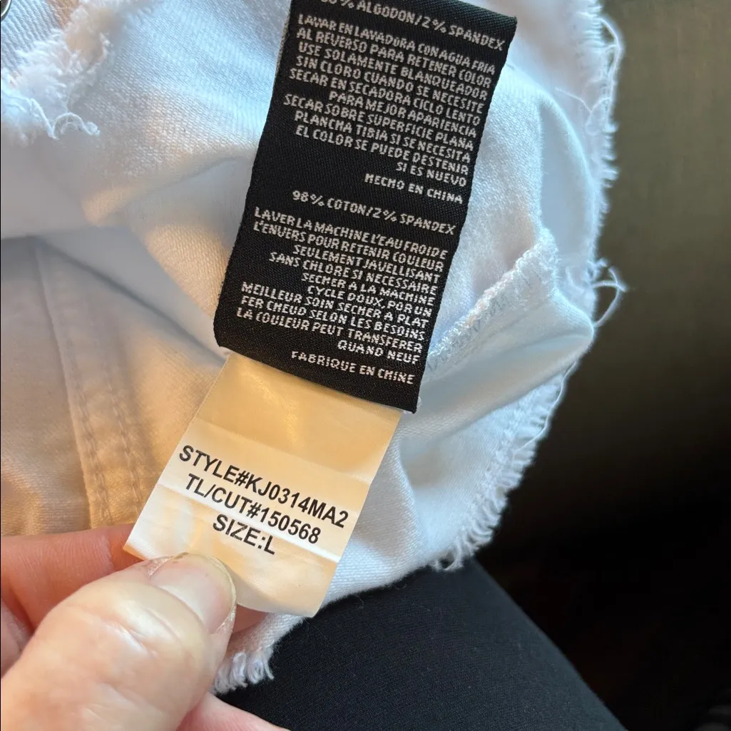 Kut From The Kloth Women's White Denim Jacket, Size Large - Image 10