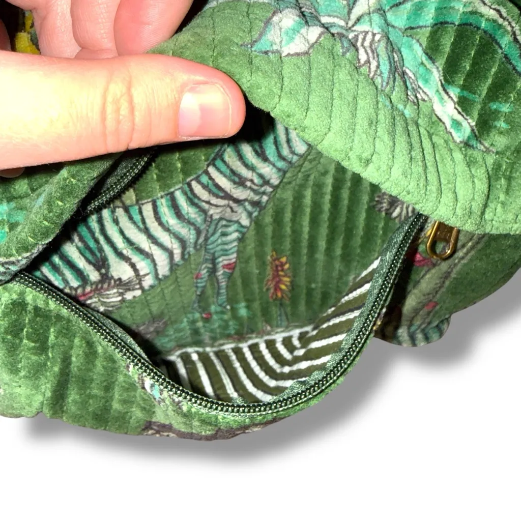 CYC‎ Jungle Animal Print Backpack Green Velvet School Travel Bag Unisex - Image 3