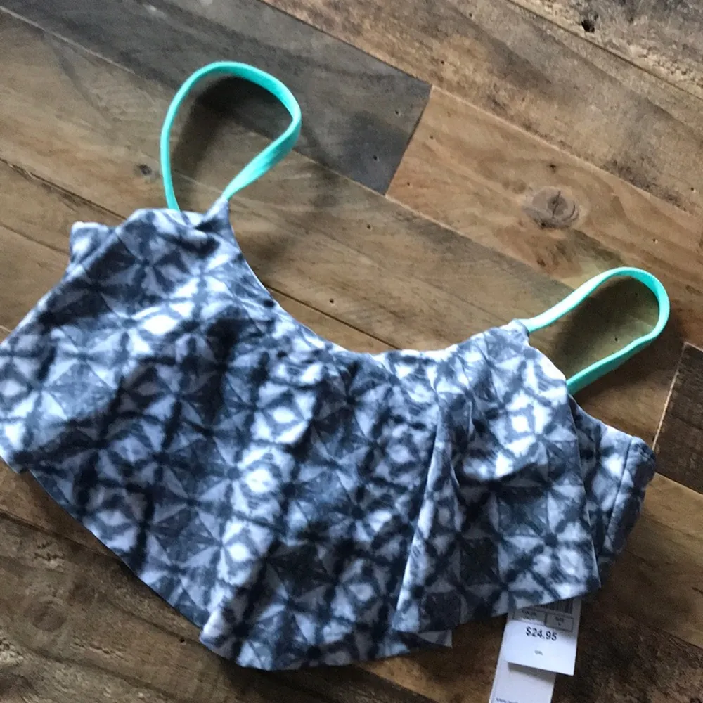 Malibu Dream Girl Gray Tie Dye Drip Flounce Underwire Bikini Top - Image 2