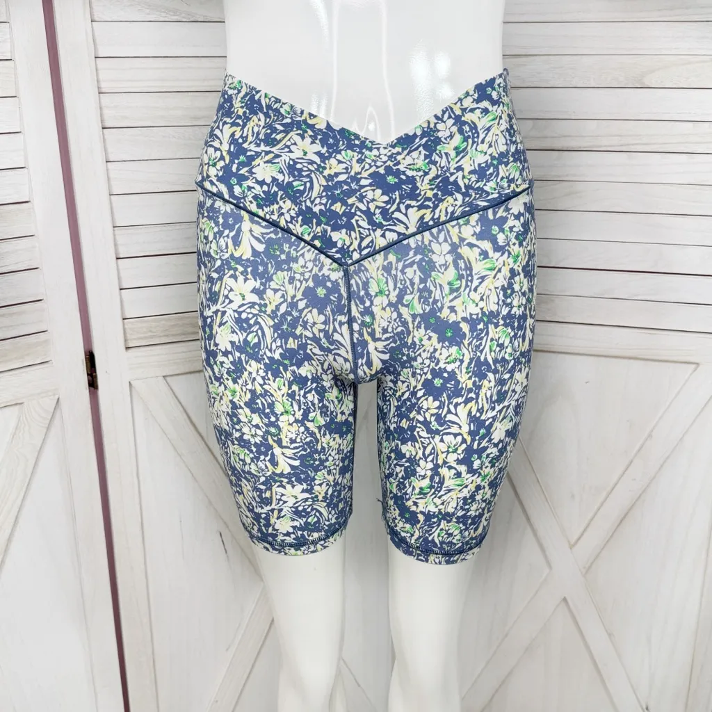 Offline Aerie‎ Floral Crossover High Waist Bike Shorts Blue Small 7 Inch - Image 3