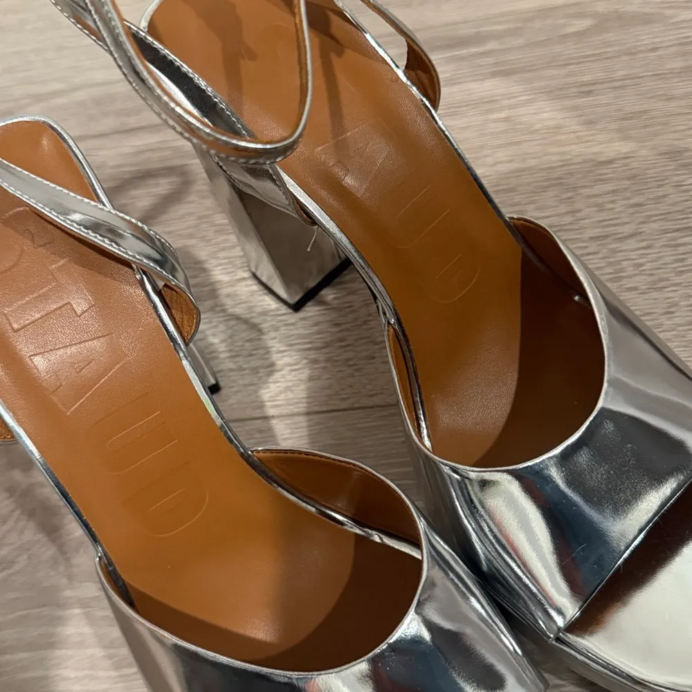 BNwT STAUD Silver Solange Block Heel Platform Sandals Size 41 / 10.5 - Image 4