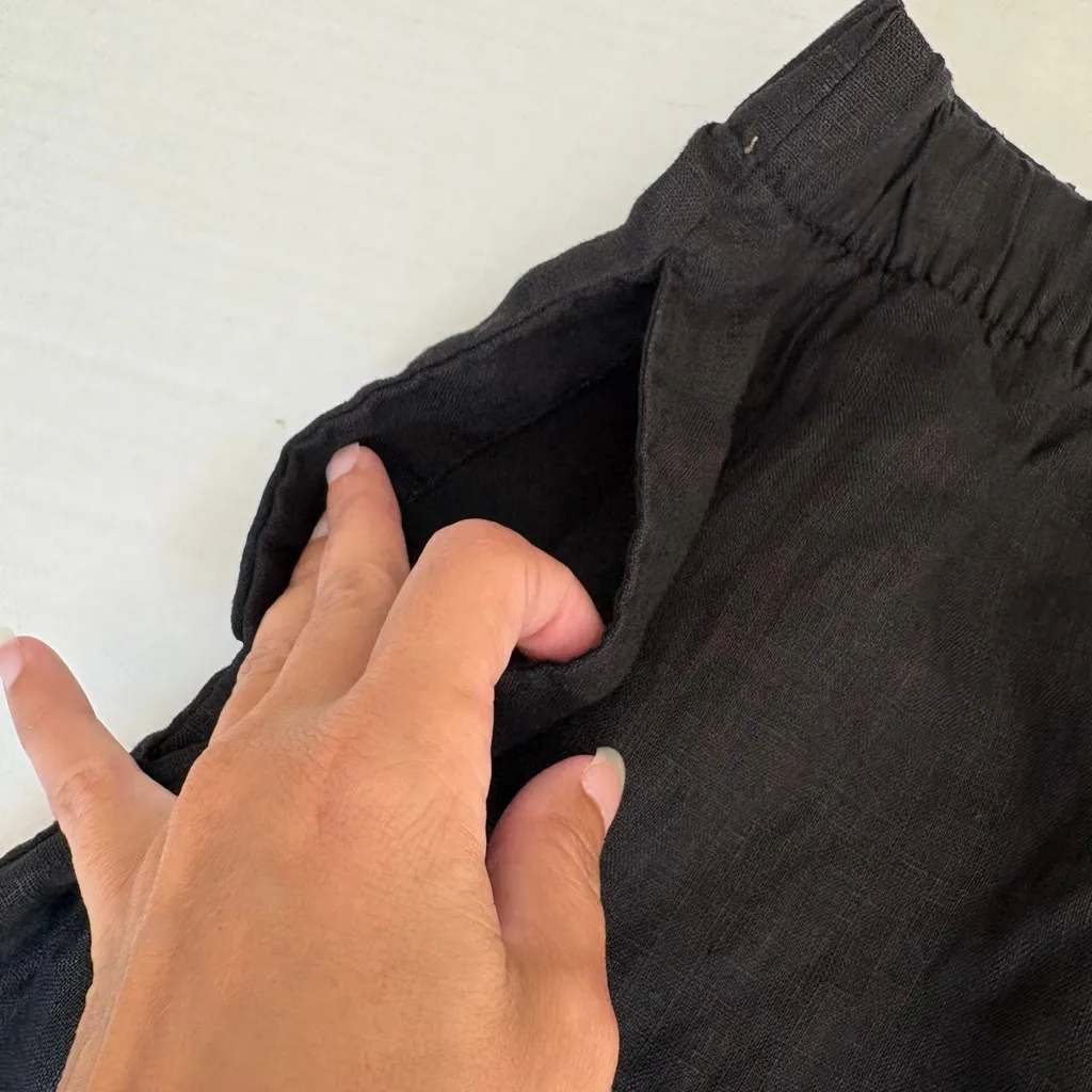 Women's H&M Linen pull on Shorts Black Size L - Image 3