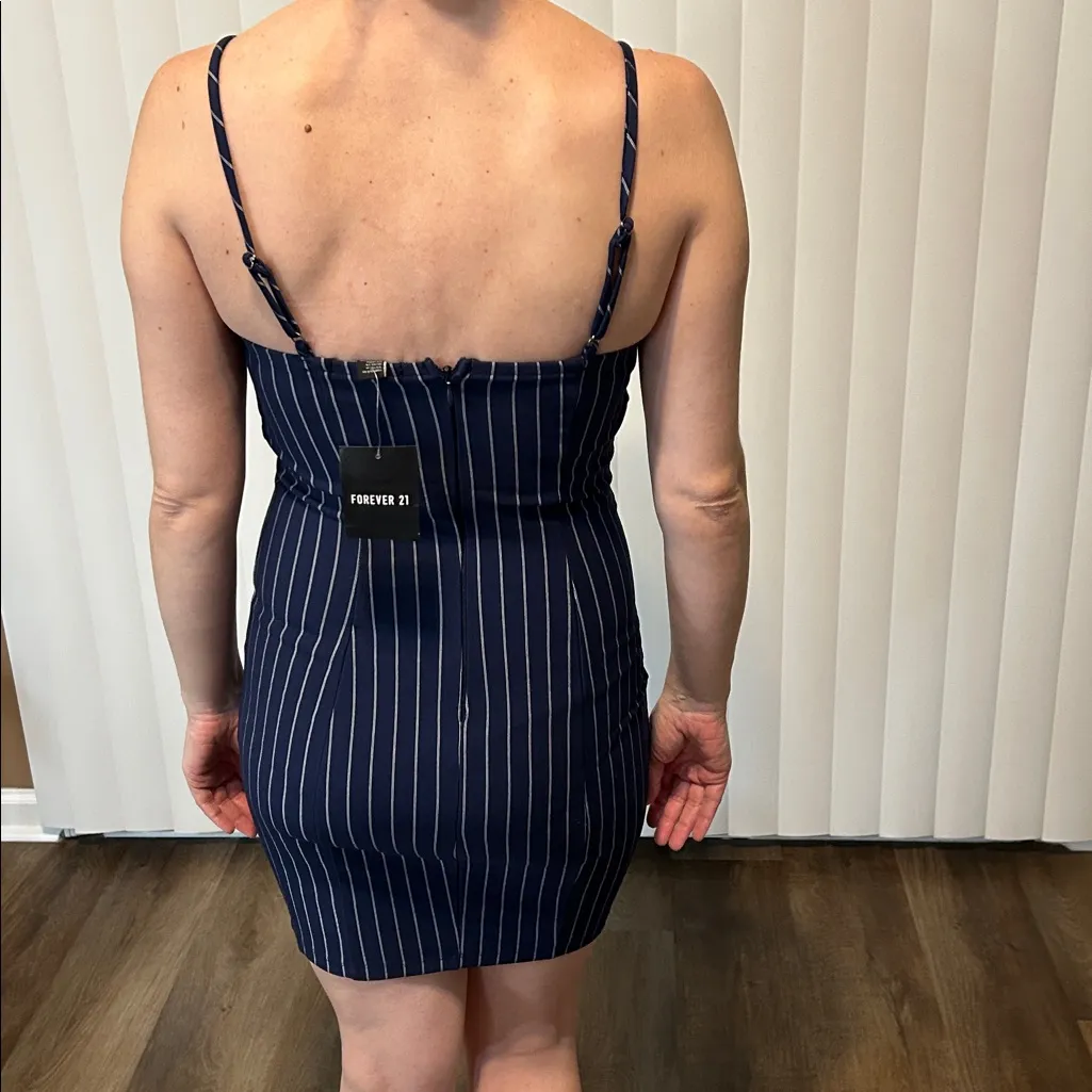 NWT Forever 21 Navy Pinstripe Mini Dress - Image 3