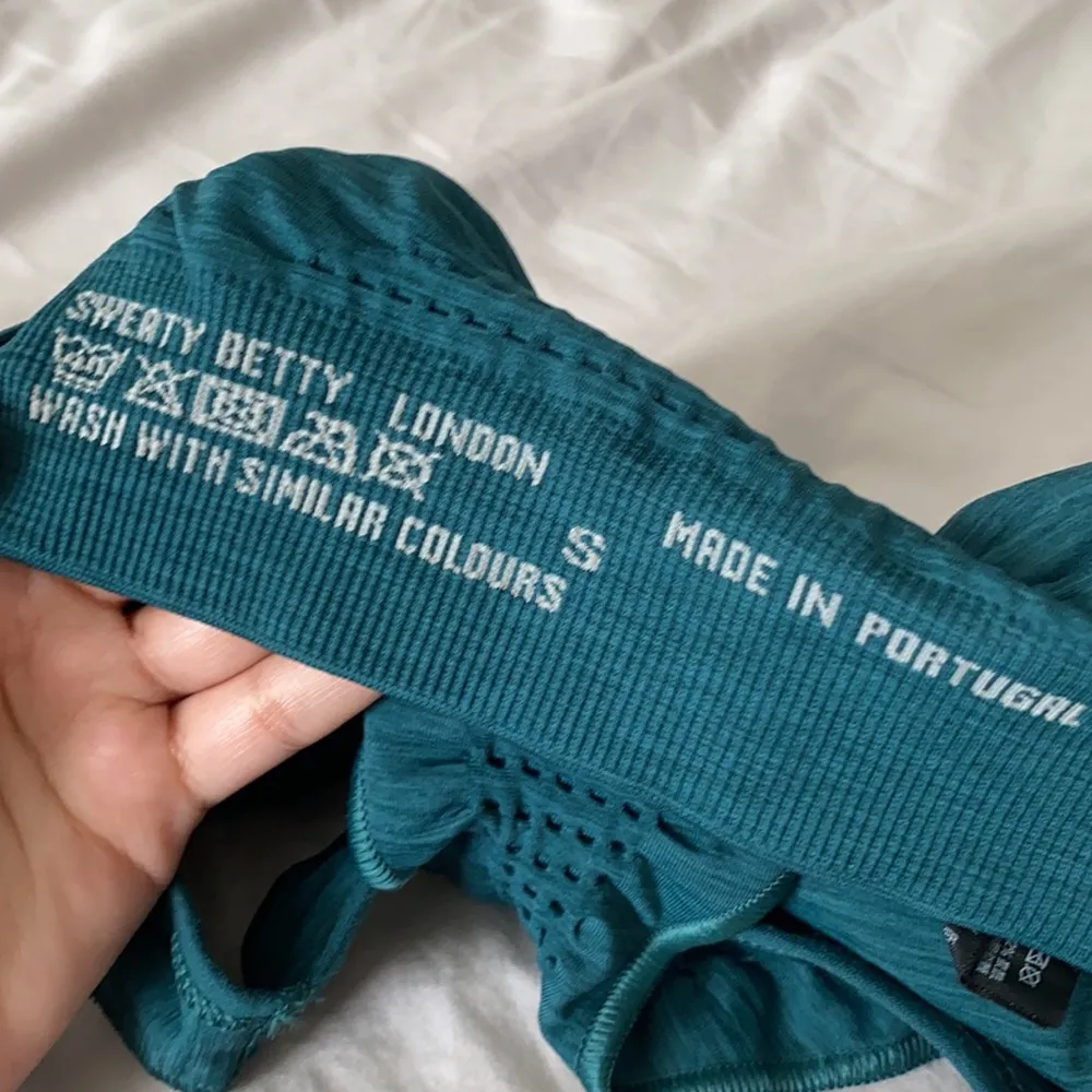 Sweaty Betty Stamina Sports Bra / Teal Green - Image 3