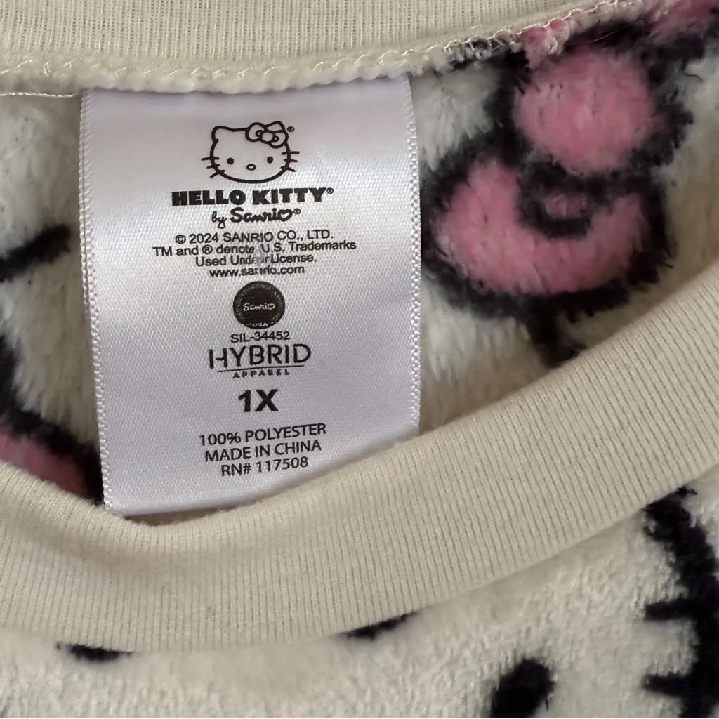 Hello Kitty Fleece Sweatshirt White Pink Bow Cozy Kawaii Women’s Size 1X - Image 5
