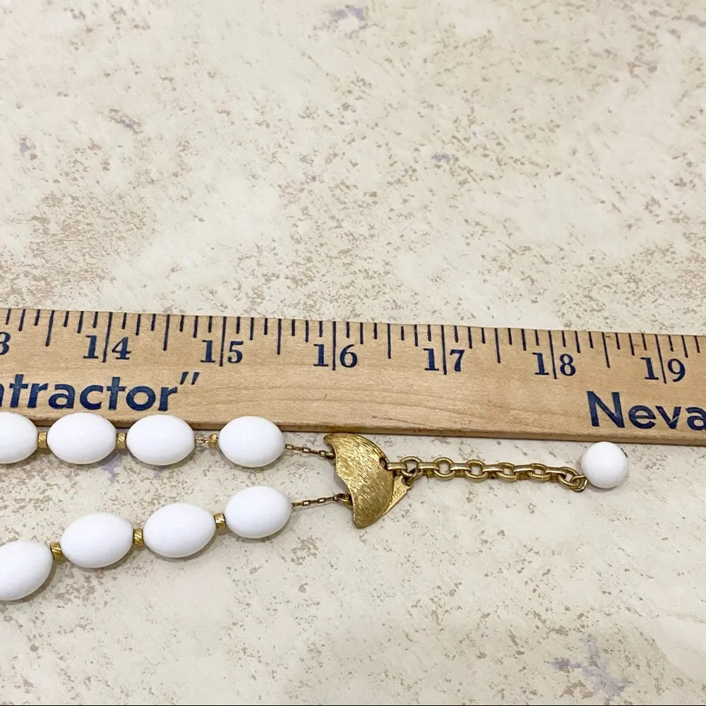 Vintage Monet White Bead Double Strand Necklace - Image 6