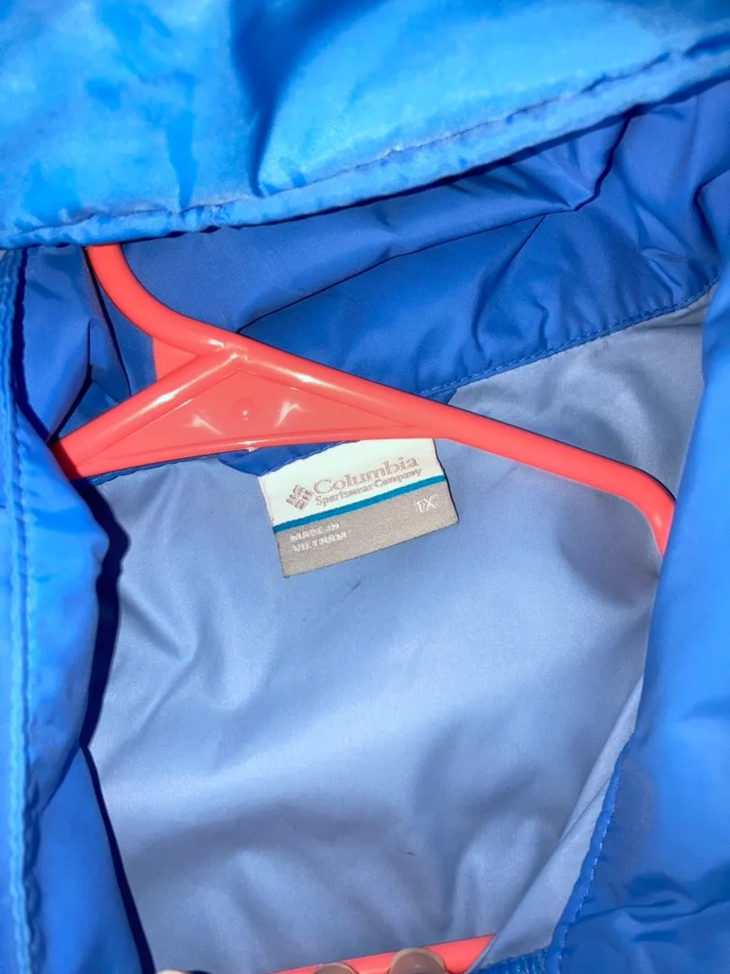 Columbia Blue Rain Jacket - Image 3