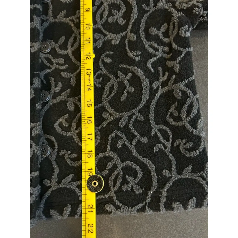 Freeport Studie Black Sweater Medium Teddy Bear Style with Elegant Design - Image 7