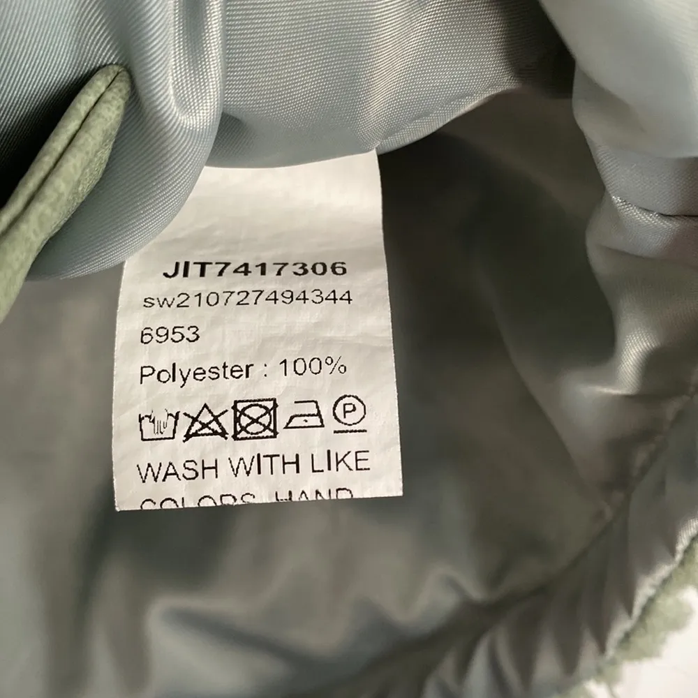 Shein shaket  size M - Image 5