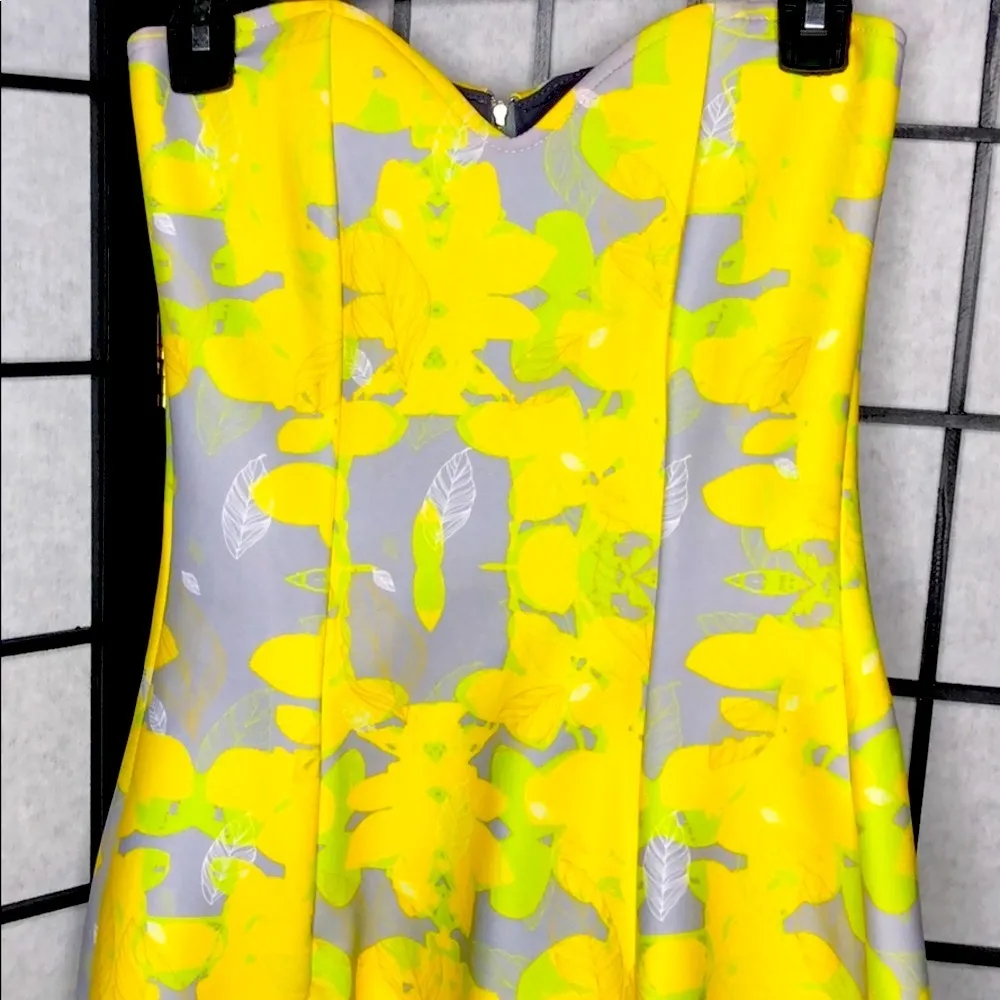 BOULEE Staples Dress Yellow Size 2 - Image 5