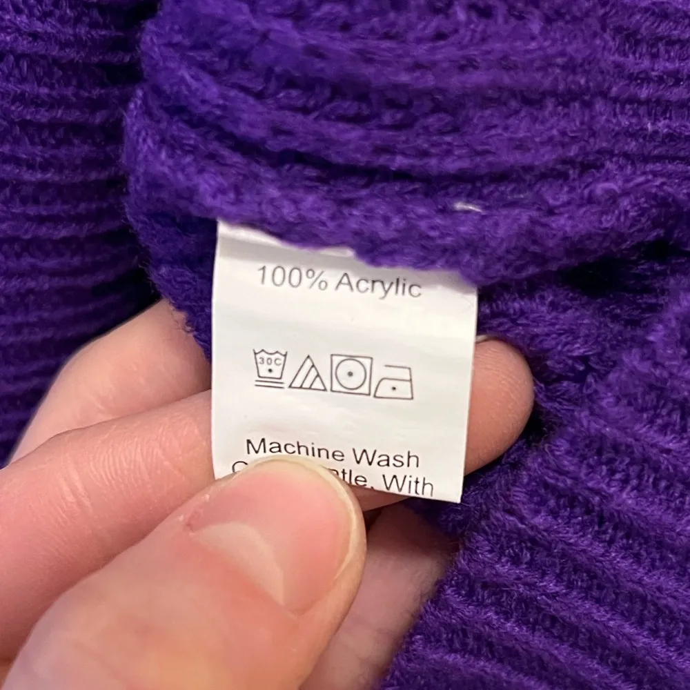 SHEIN - Chunky, Slouchy, Ribbed Knit V-Neck Sweater - Purple (EUC) Small - Image 9