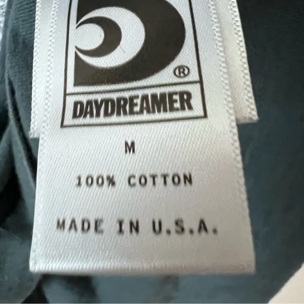 DAYDREAMER Deftones 20 Years Graphic Print
Merch T Shirt Size Medium - Image 5