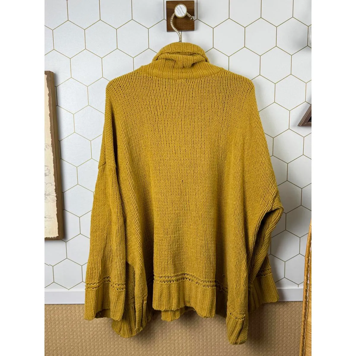 Aerie Mustard Yellow Chenille Oversized Turtleneck Sweater - Size - Medium - Image 2