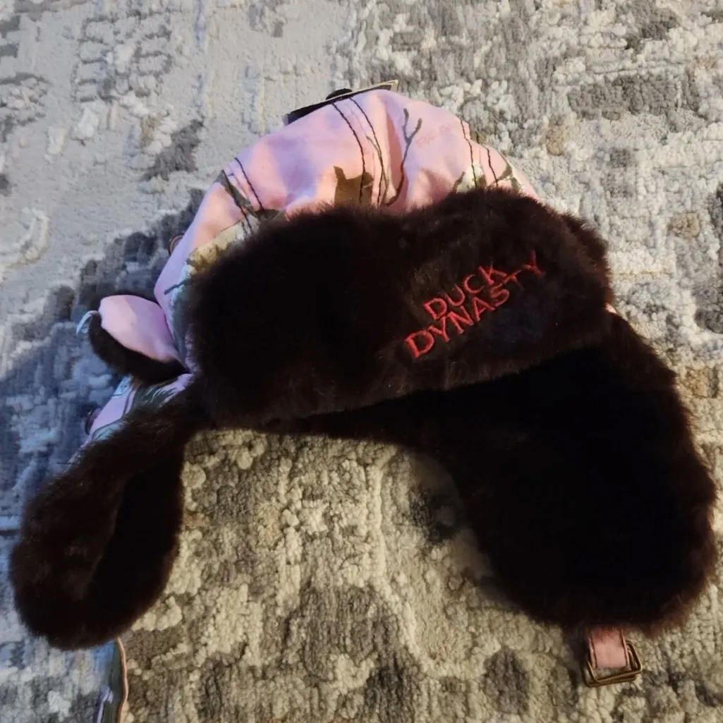 Duck Dynasty Pink Camo Faux Fur Trapper Hat Cap W/ Ear Flaps Brown - Image 9