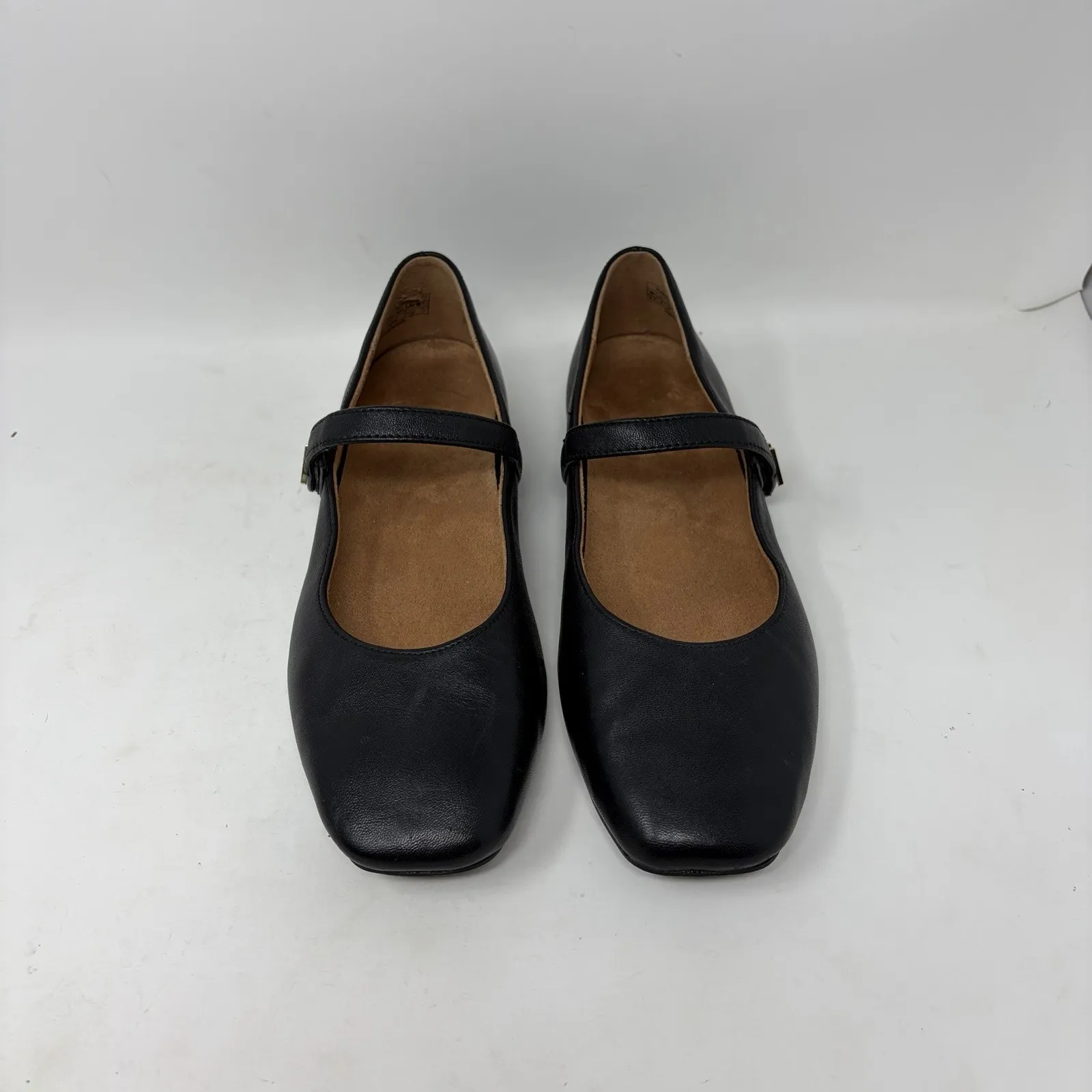 Vionic Women's Alameda Mary Janes Flat Size 8.5 - Image 3