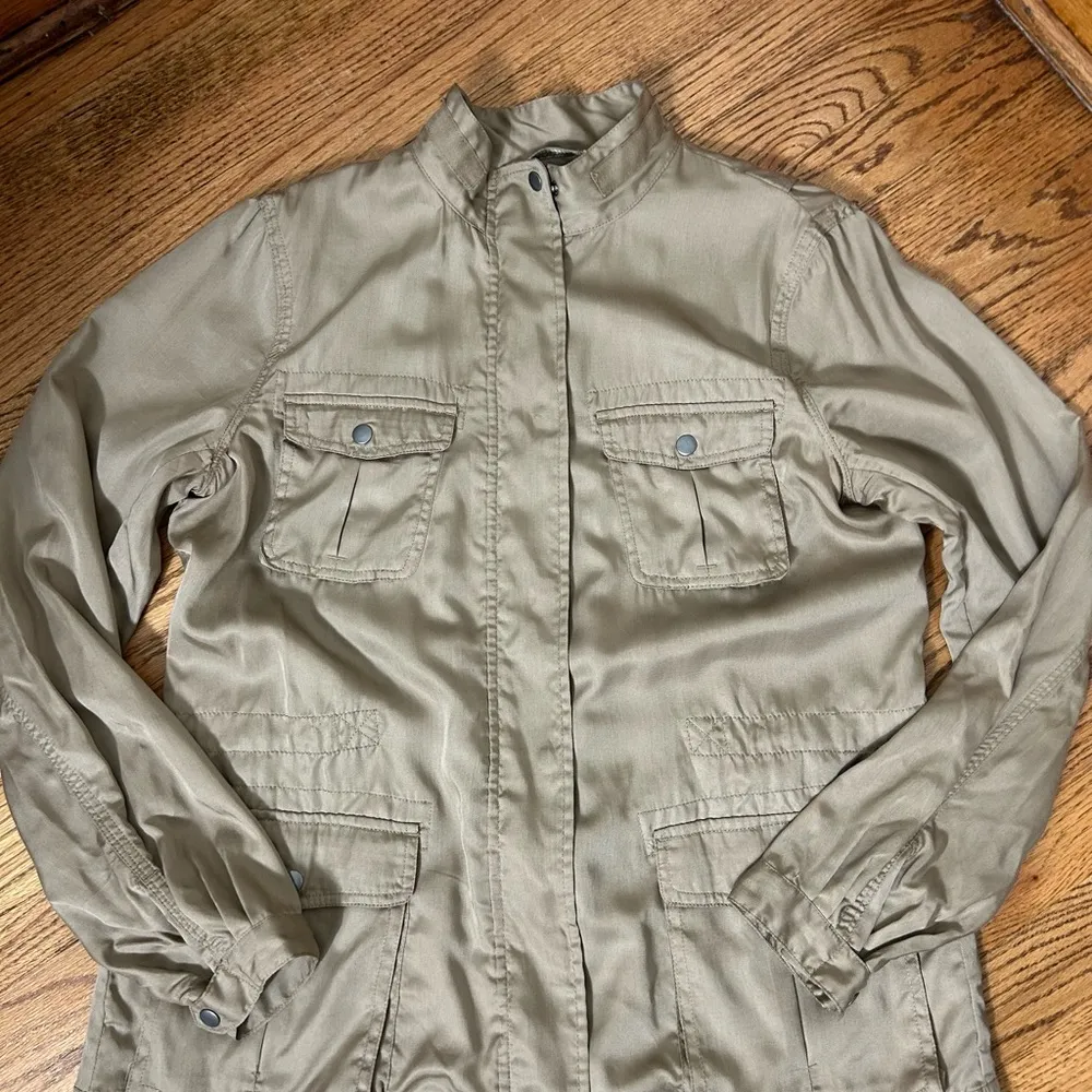 GAP | Khaki Bronzed Lightweight Utility Windbreaker - Image 11
