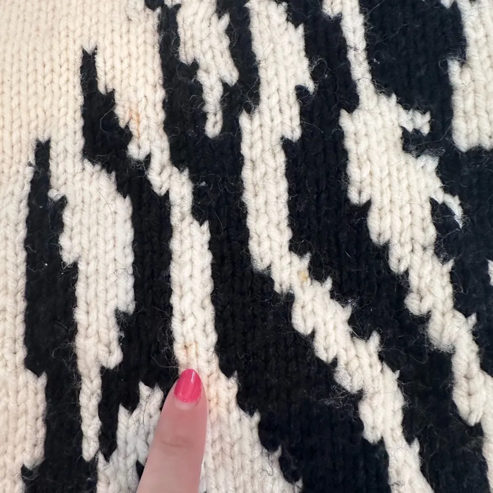 Unbranded Vintage Black and White Zebra Safari Chunky Sweater Size L - Image 3