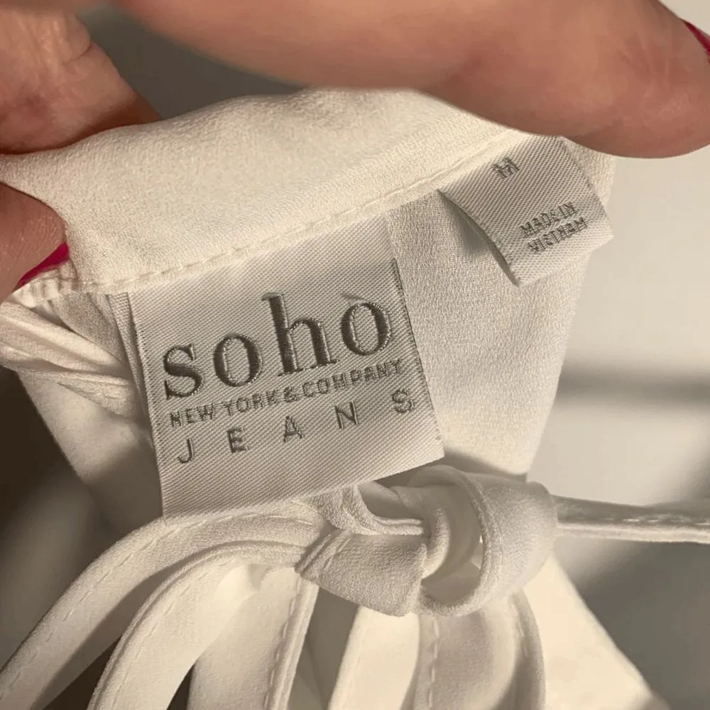 SOHO Racerback Sheer White Blouse Size Medium - Image 5