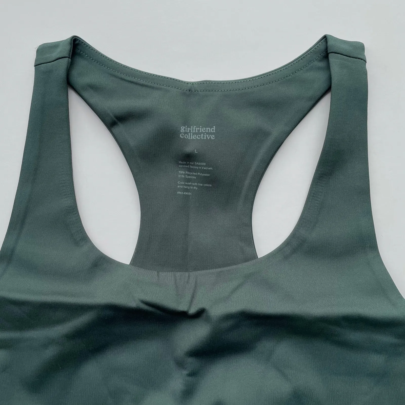 Girlfriend Collective Paloma Sports Bra Racerback Green Size Large NEW - Image 2