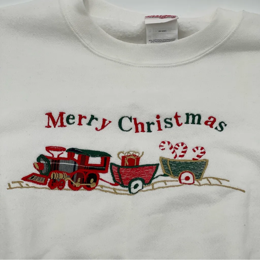 Vtg Holiday Time Crewneck Sweatshirt Embroidered Trains Festive Women’s Medium - Image 4