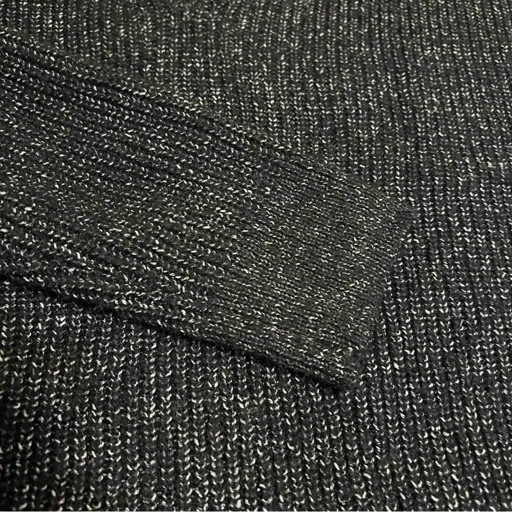 Natural Reflections Ribbed V-Neck Raglan Long-Sleeve Sweater, marled black sz XL - Image 9