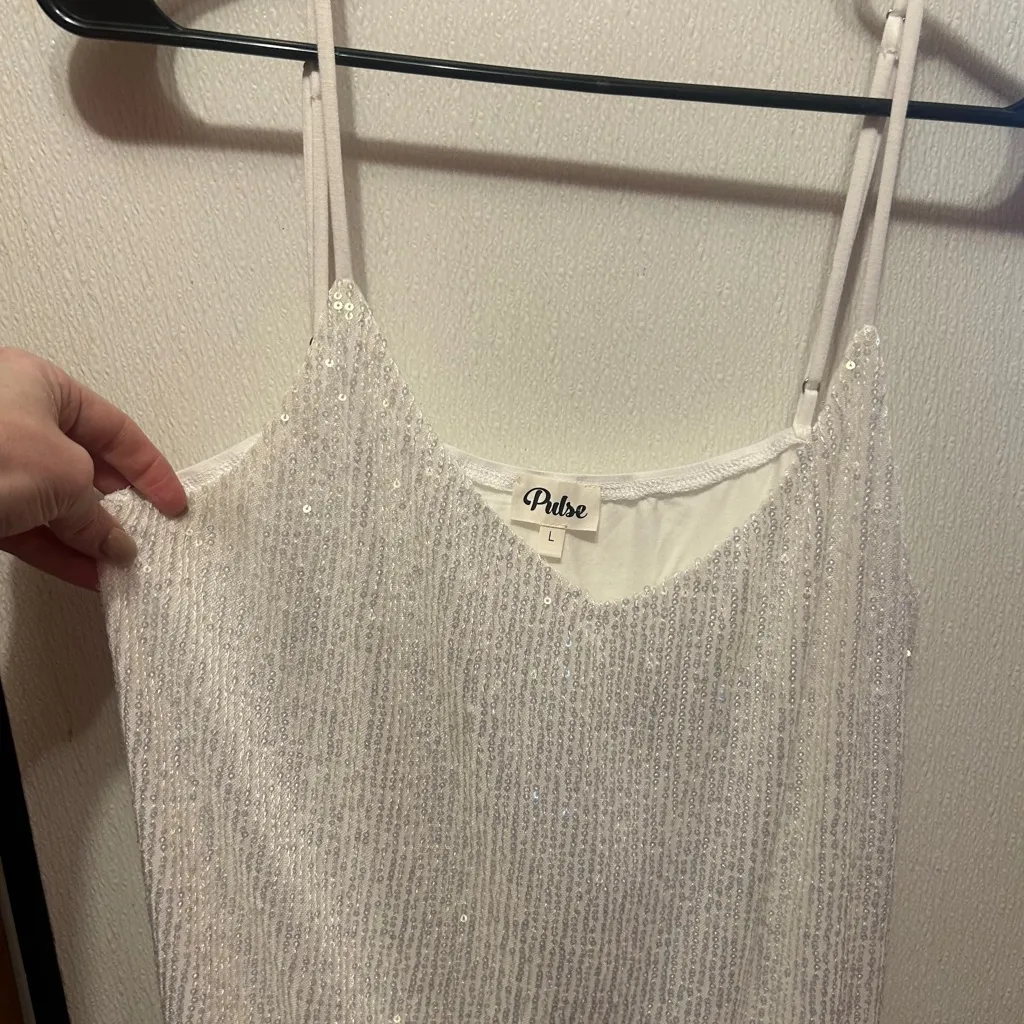 Pulse bright white Sequin Camisole size large - Image 3
